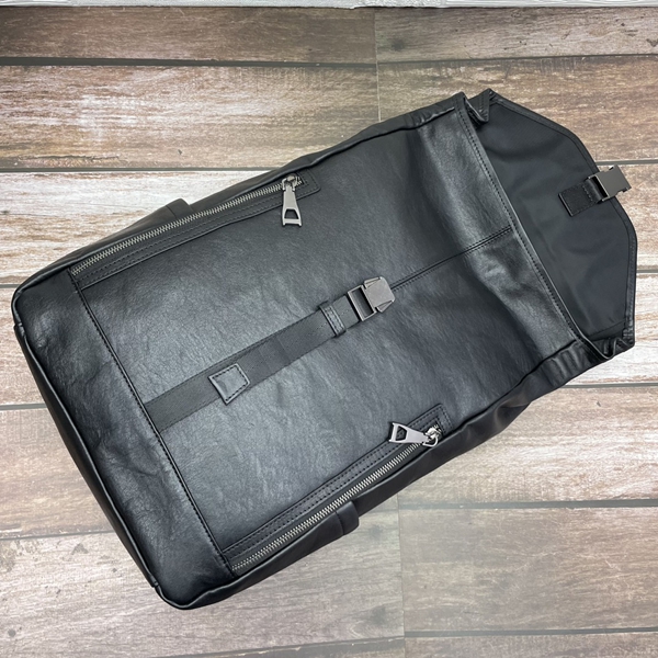 スーパーコピーブランドバッグ着用イメージ